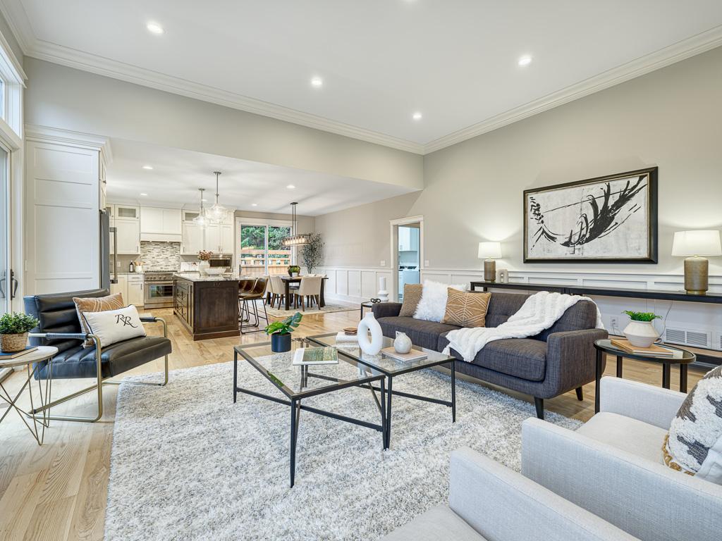 1838 Hunter Ln, Mendota Heights, MN 55118
