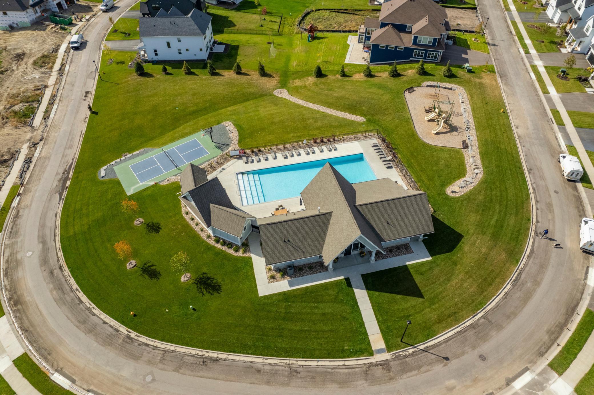 16537 48th Pl N, Plymouth, MN 55446