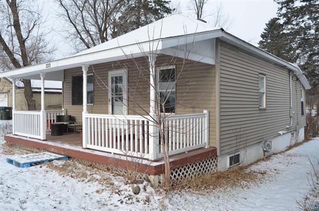333 Chestnut Ave, Carlton, MN 55718