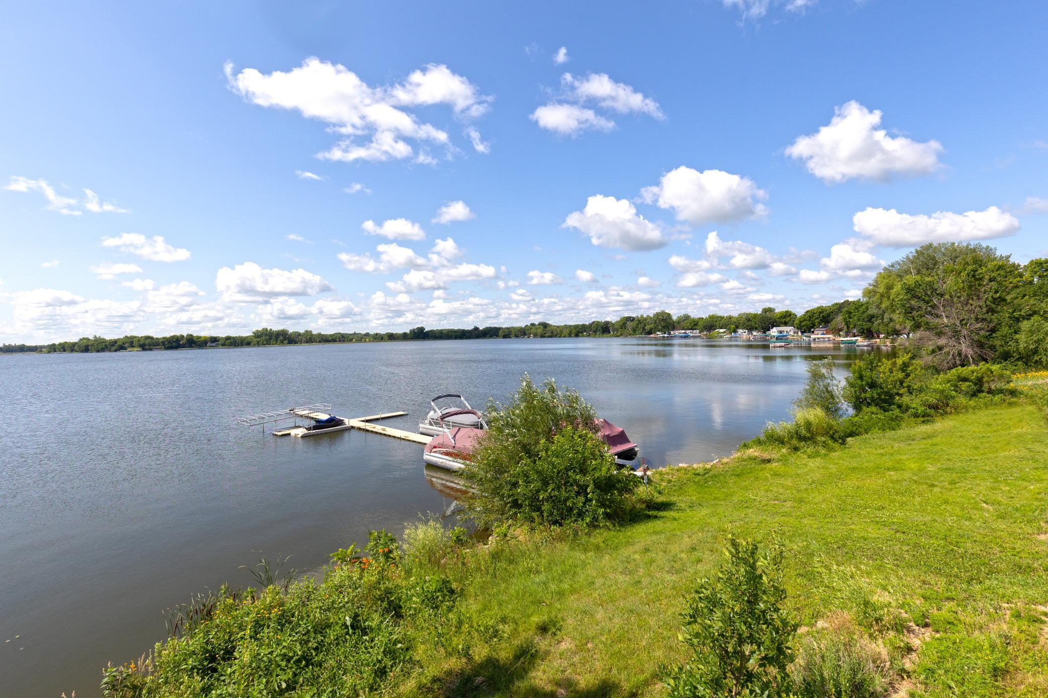 23554 Cardinal Dr, Cleveland, MN 56017
