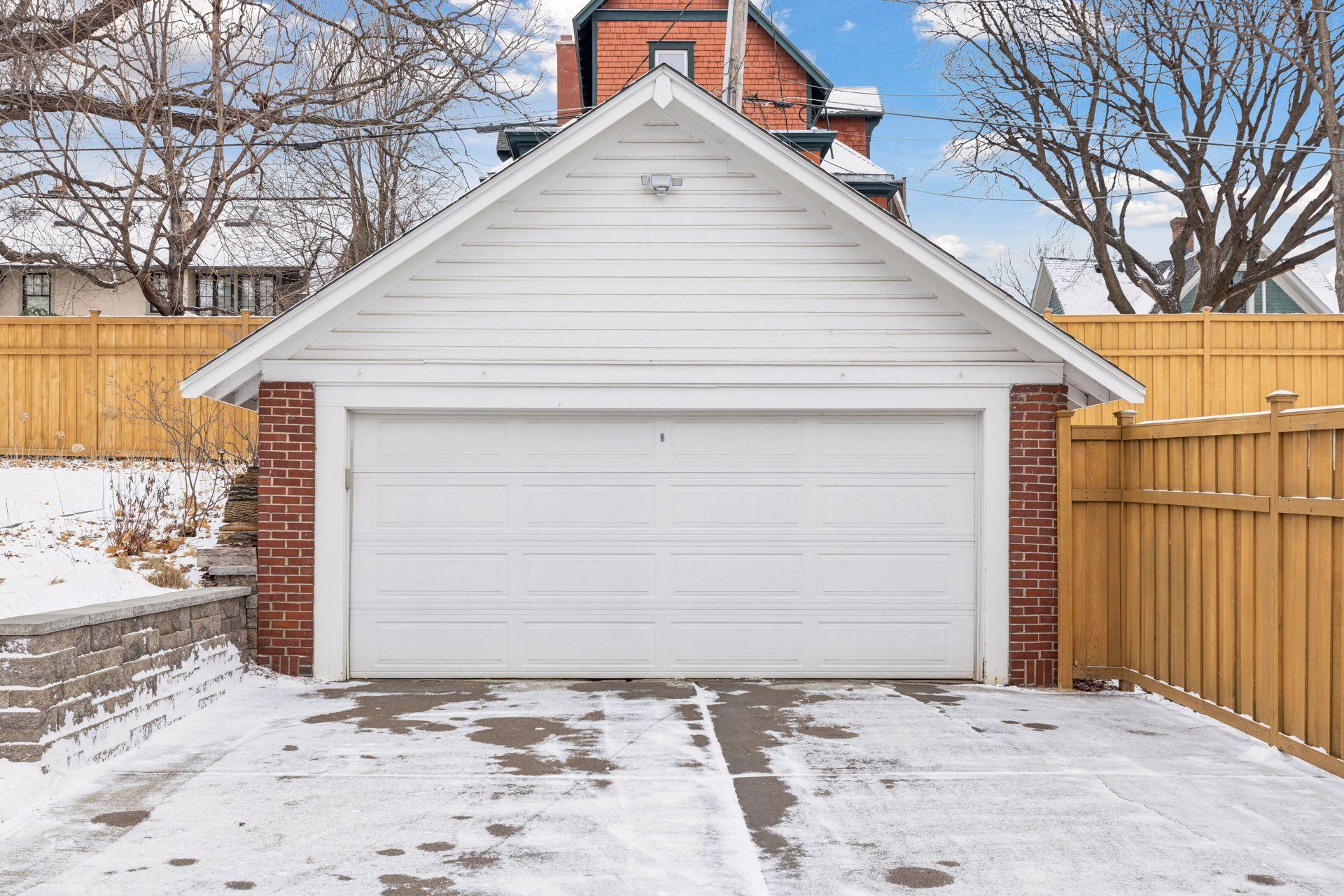 719 Linwood Ave, Saint Paul, MN 55105