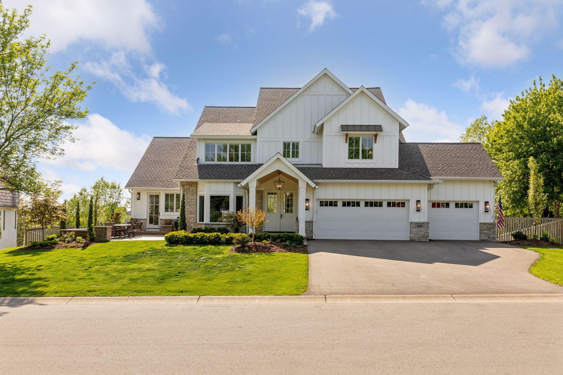 5008 Kelsey Ter, Edina, MN 55436