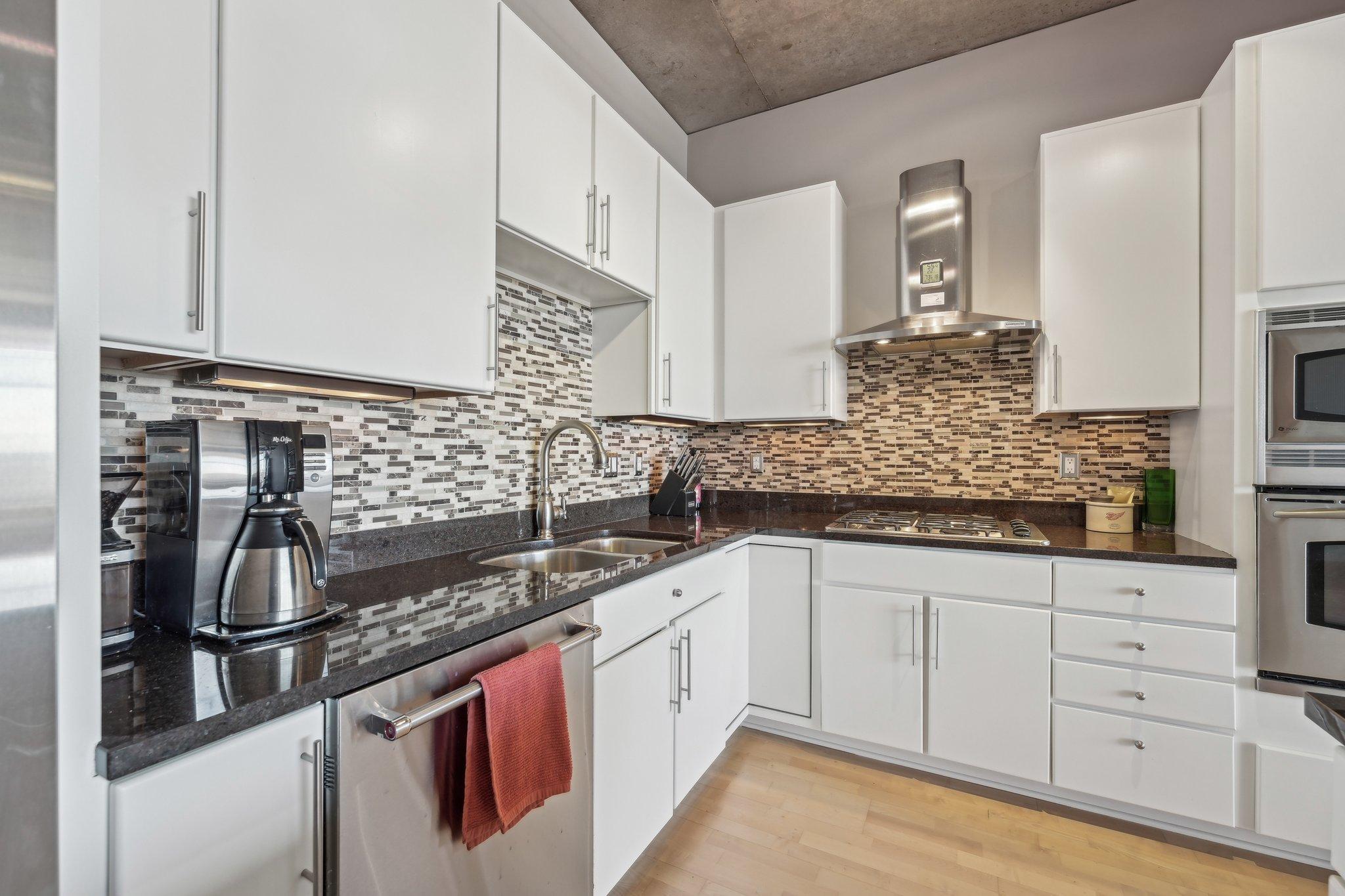 150 2nd St NE #B409, Minneapolis, MN 55413
