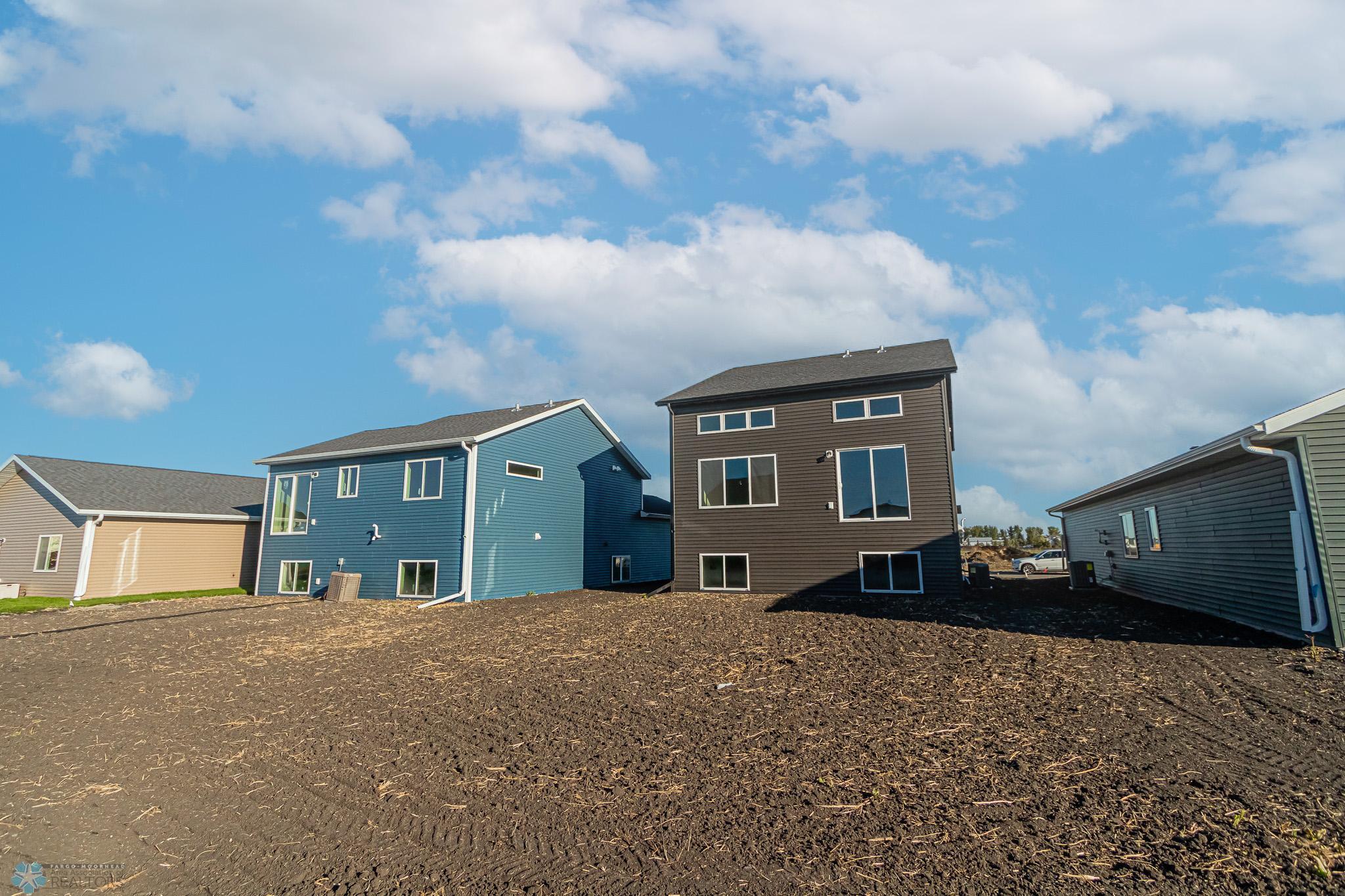 700 9th St NW, Frazee, MN 56544