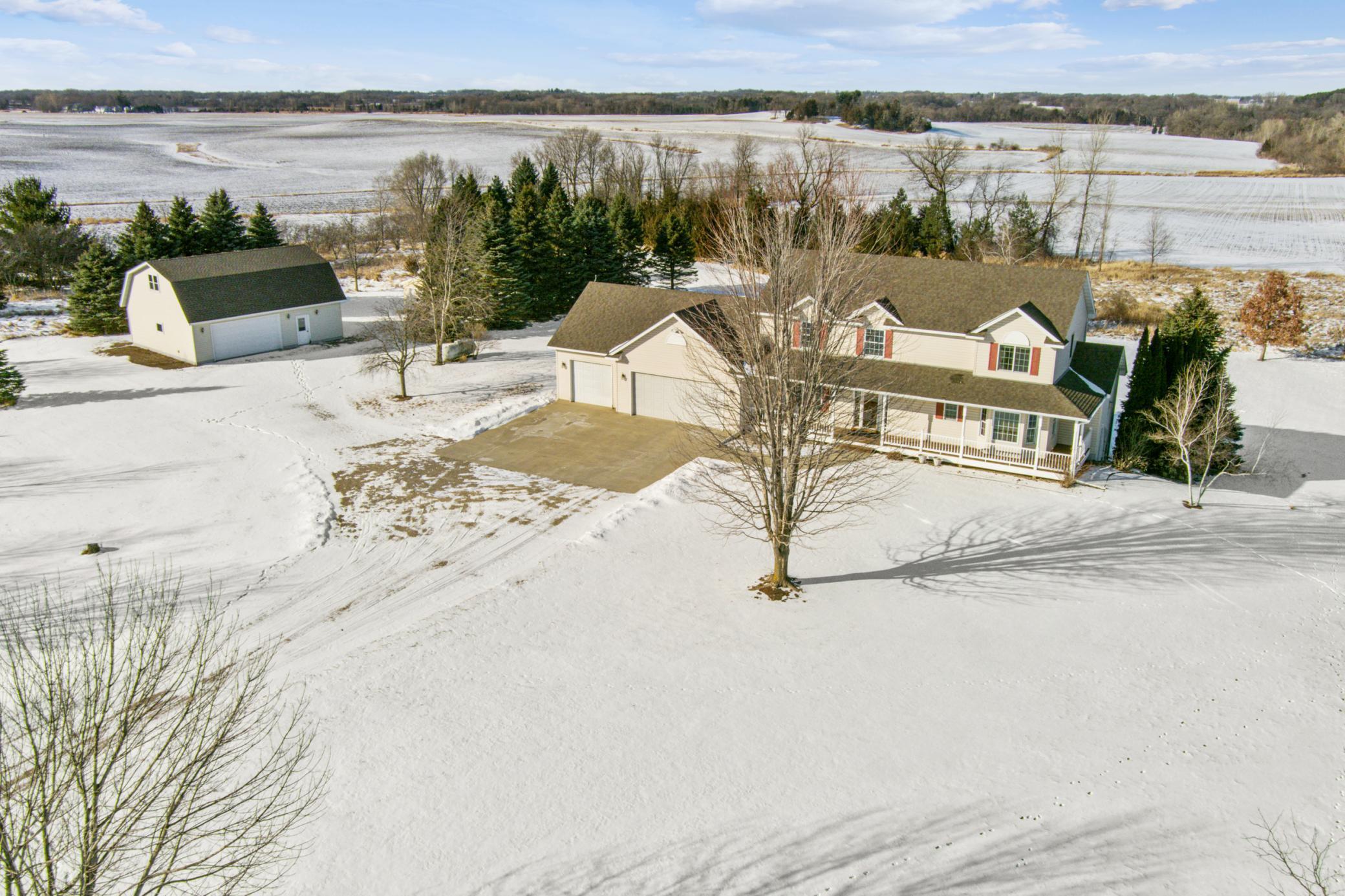 17900 County Road 40, Carver, MN 55315