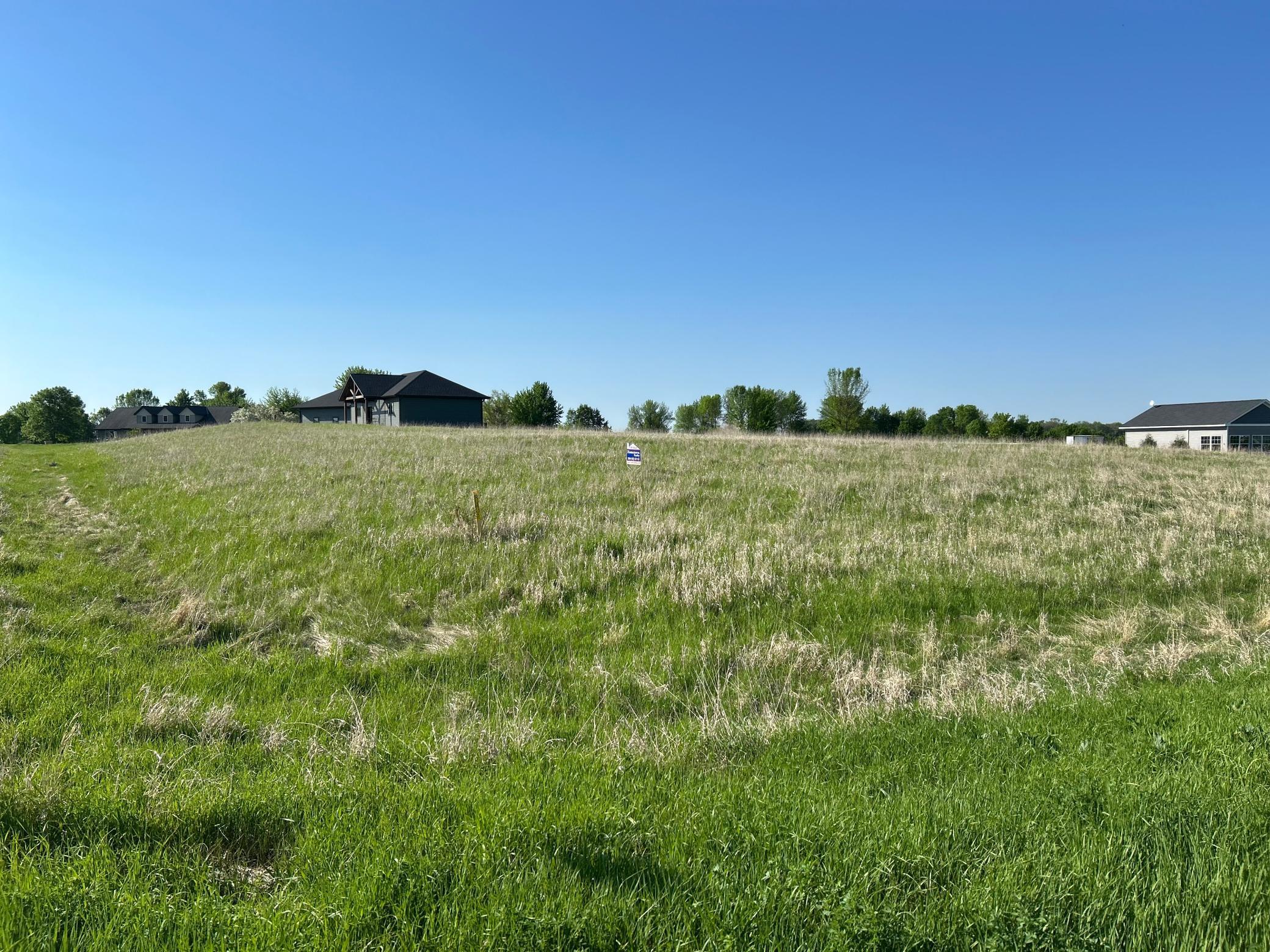 Lot 5 Judge Ct, Silver Lake, MN 55381