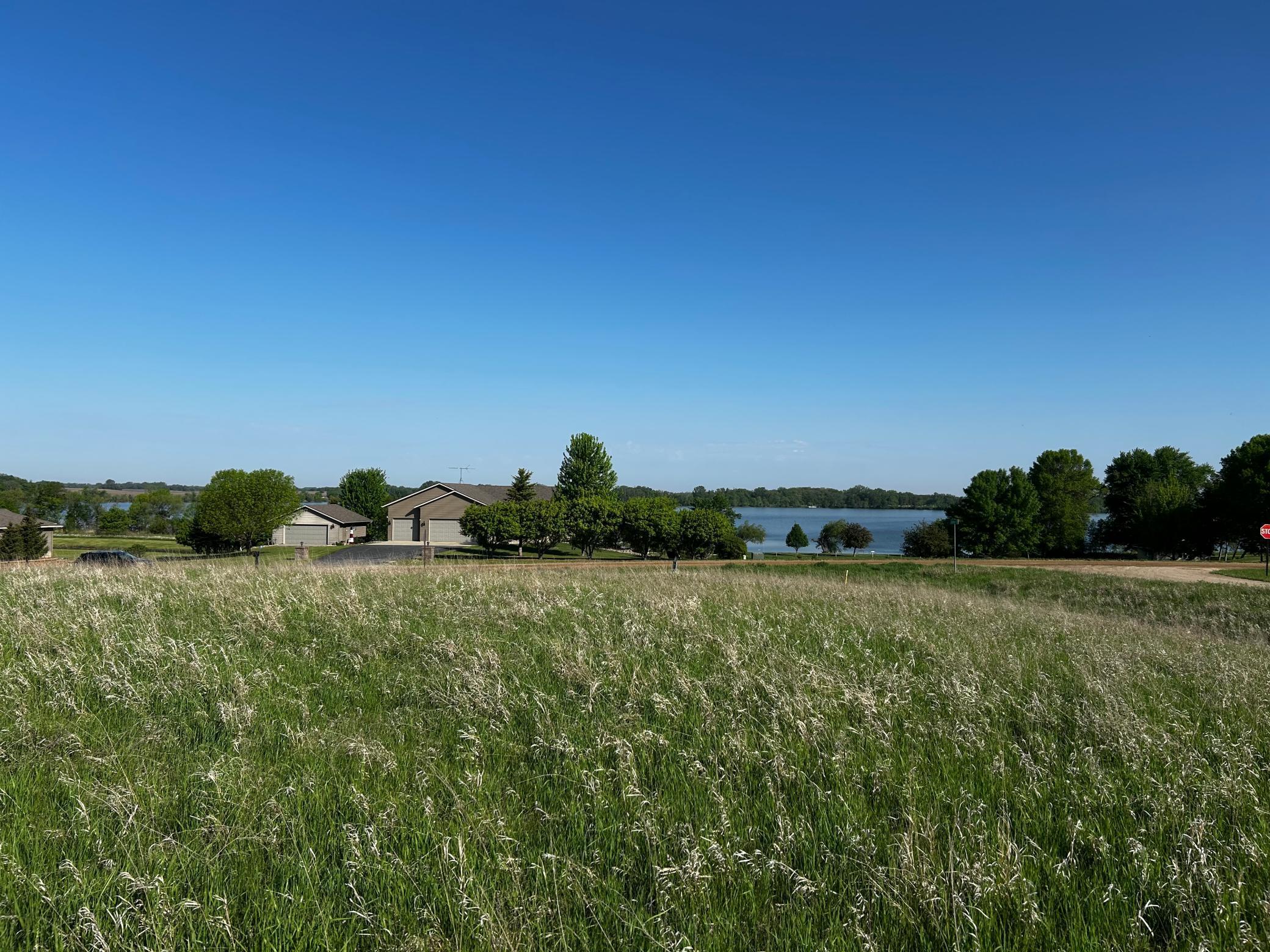 Lot 5 Judge Ct, Silver Lake, MN 55381