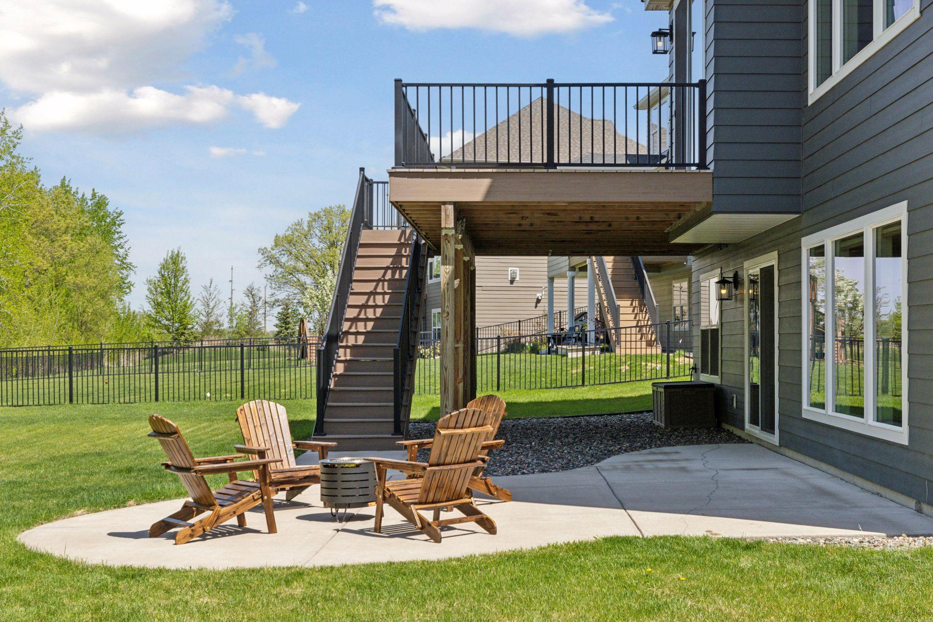 46 Rapp Farm Blvd, North Oaks, MN 55127