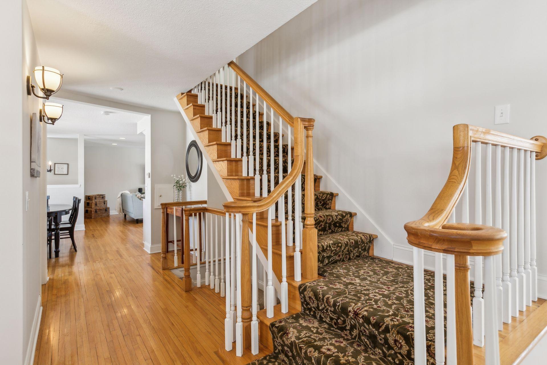 6605 Southcrest Dr, Edina, MN 55435