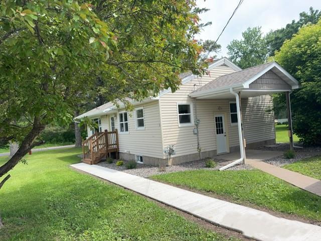 102 Pine St, Floodwood, MN 55736