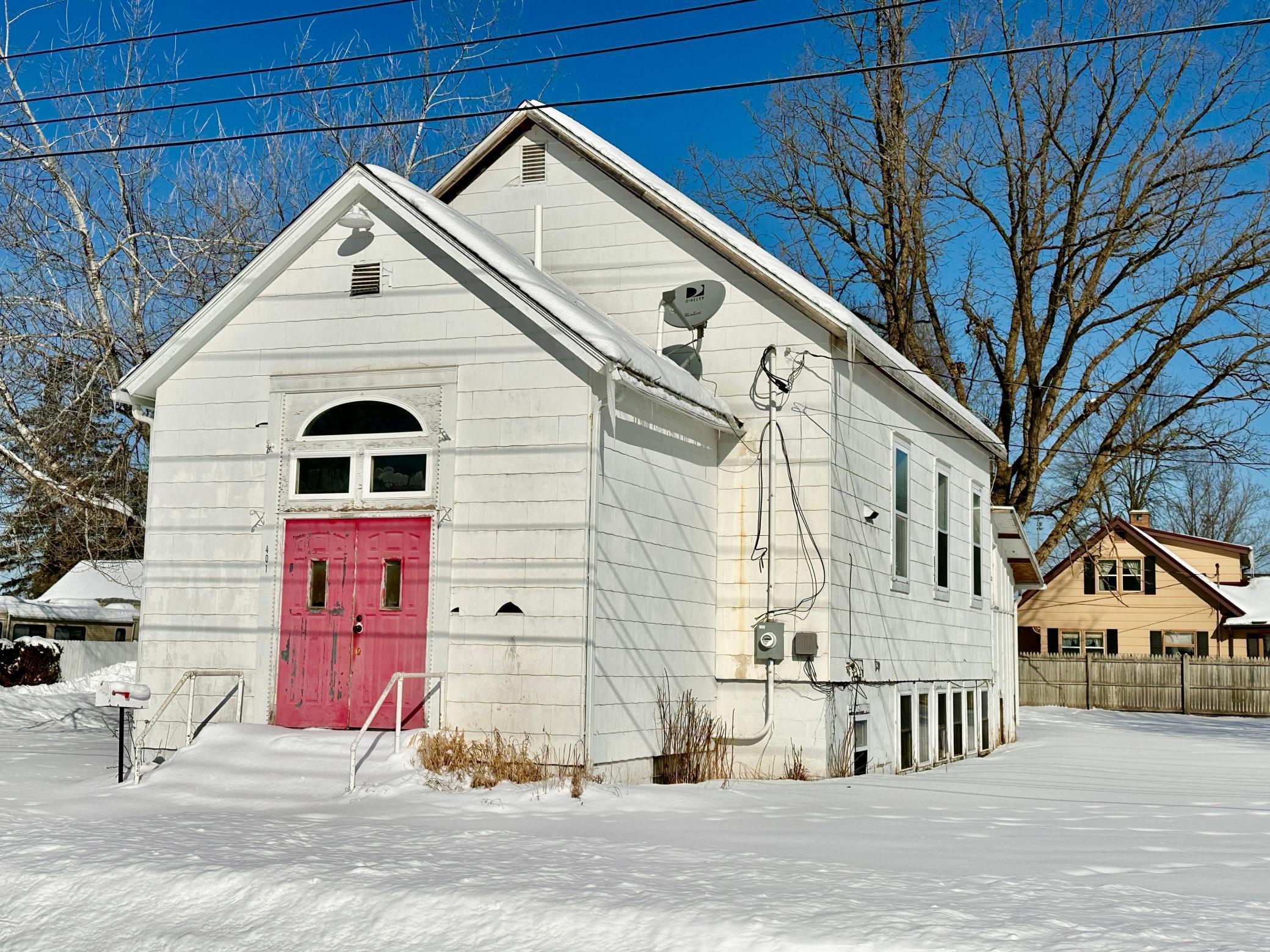 401 Park Ave E, Ladysmith, WI 54848