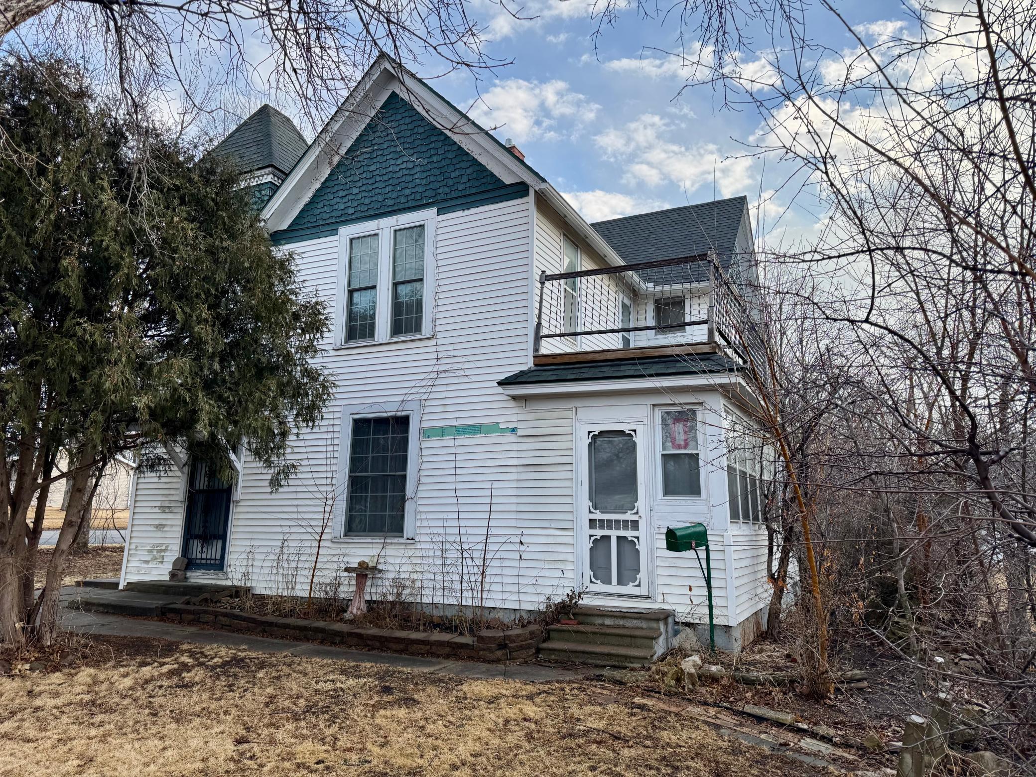 321 N Section Ave, Spring Valley, MN 55975