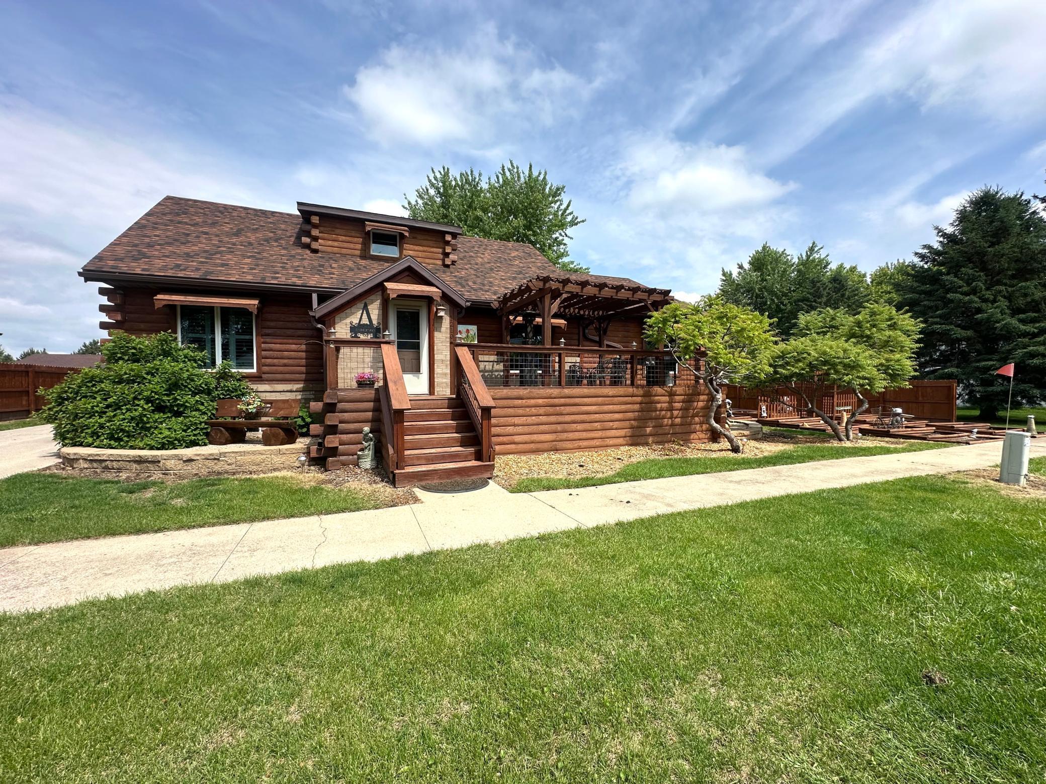 1210 3rd Ave, Brewster, MN 56119