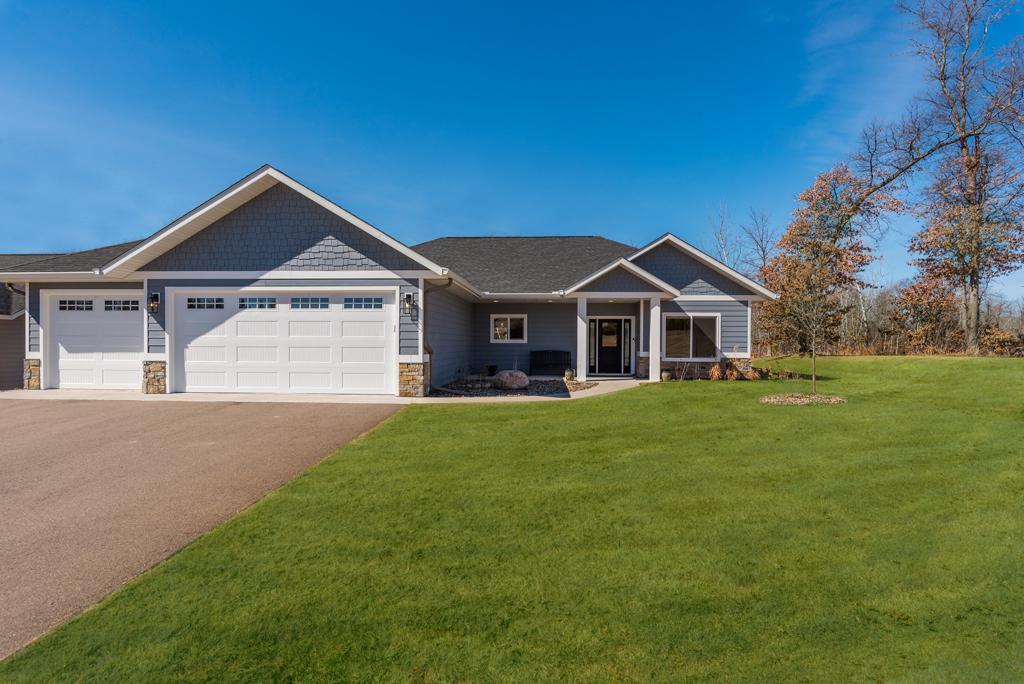 11401 Legacy Ct, East Gull Lake, MN 56401