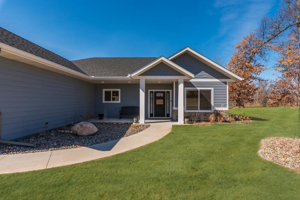 11401 Legacy Ct, East Gull Lake, MN 56401