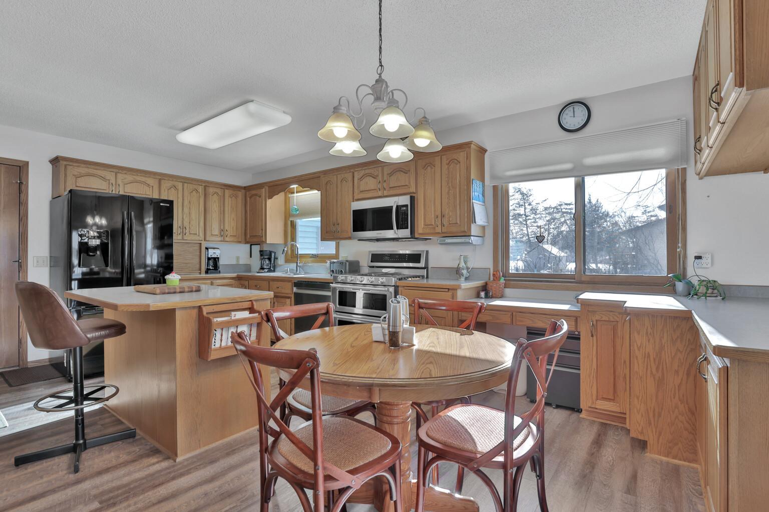 421 N Main St, Center City, MN 55012