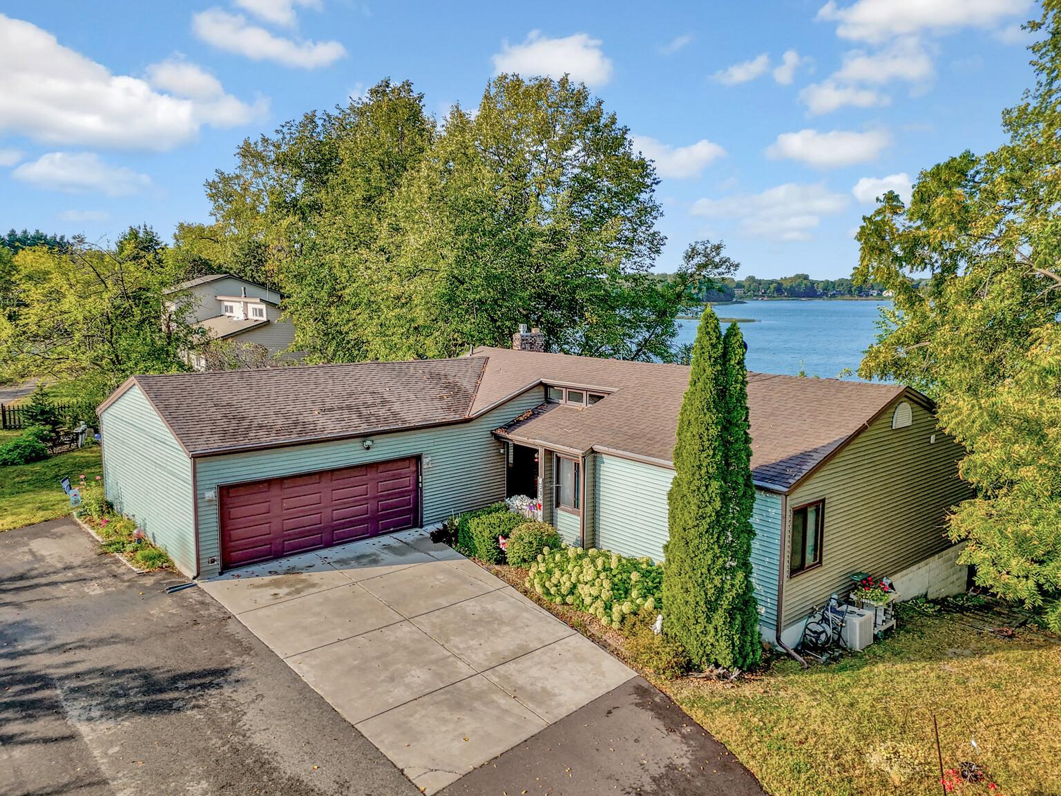 421 N Main St, Center City, MN 55012