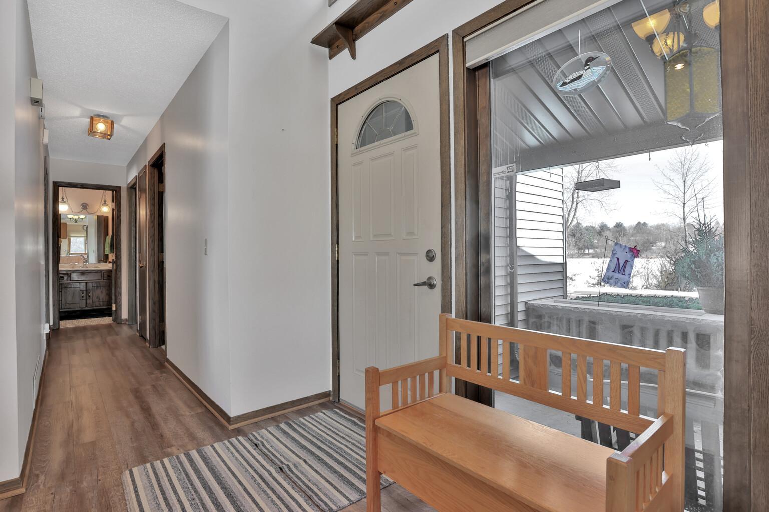 421 N Main St, Center City, MN 55012