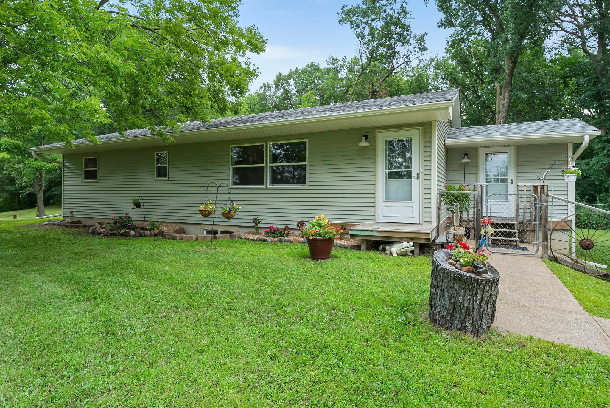 6506 160th Ave, Oak Park, MN 56357