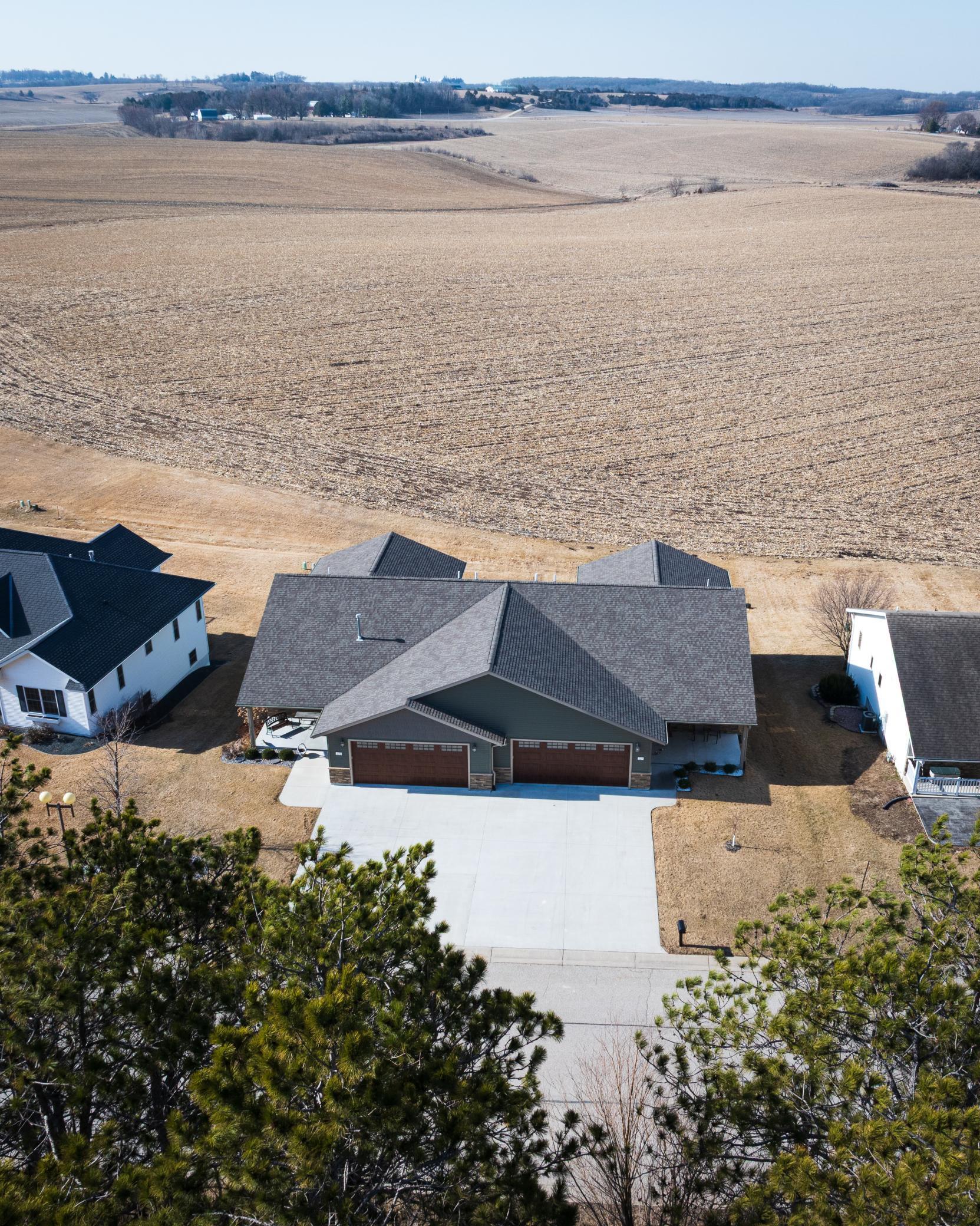 227 S Robert St, Mabel, MN 55954