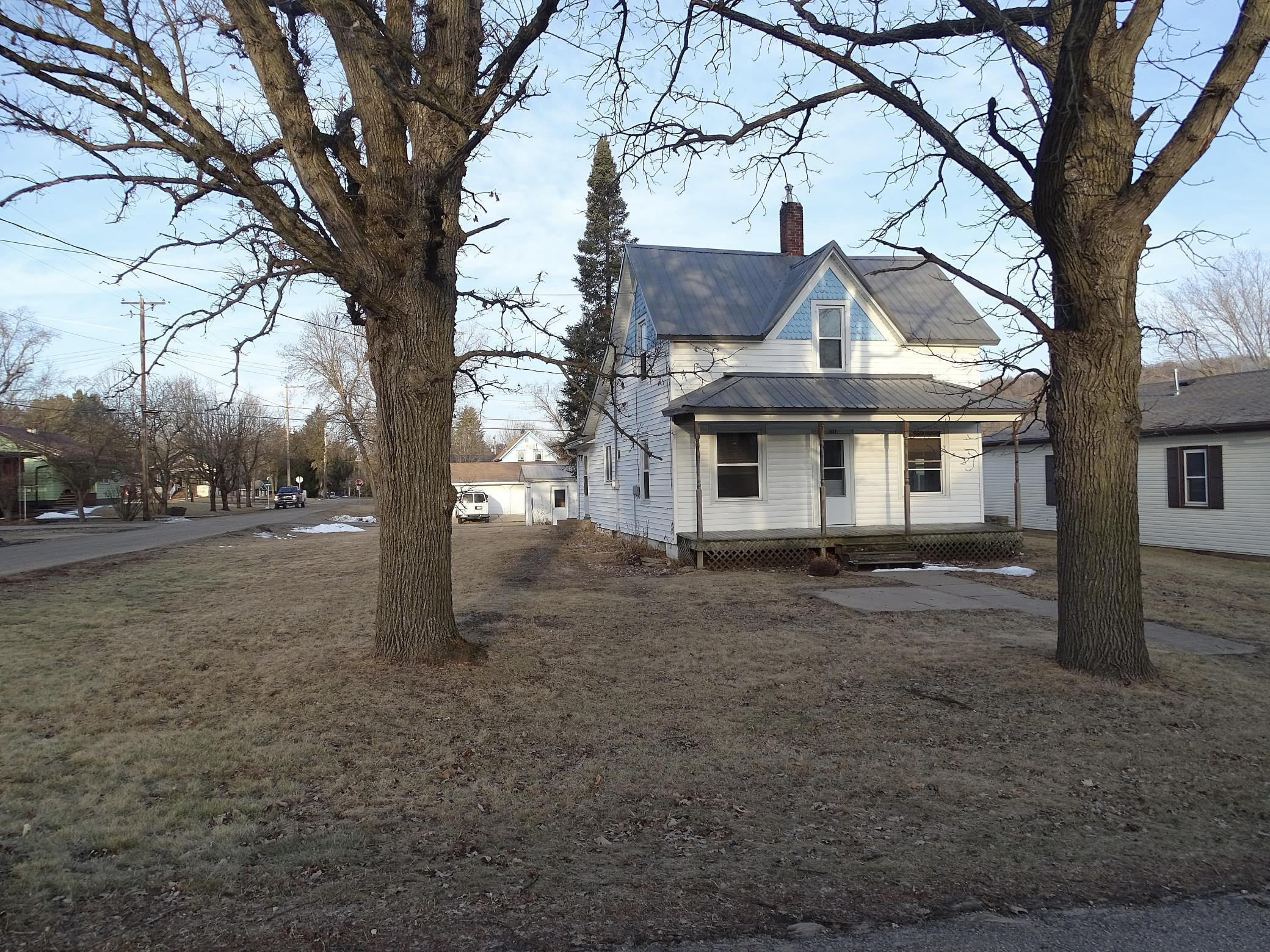 331 S Woodworth St, Elmwood, WI 54740
