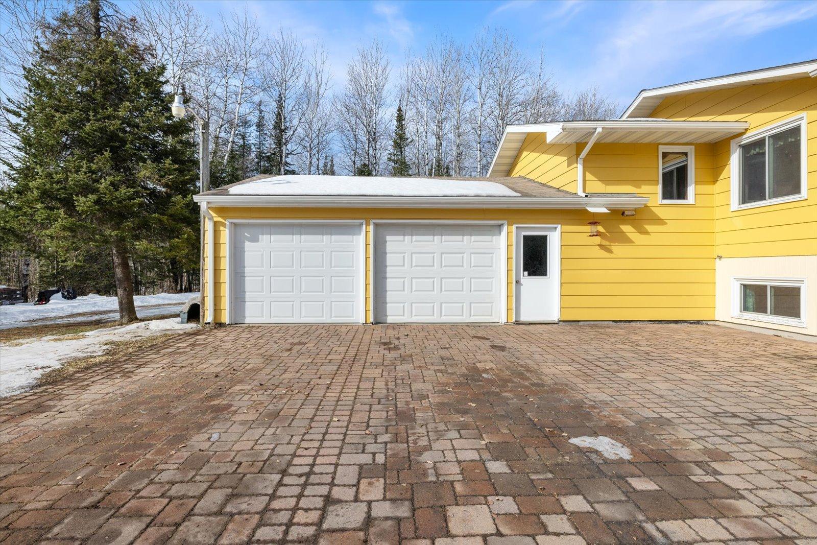 8741 Wolf Rd, Iron, MN 55751