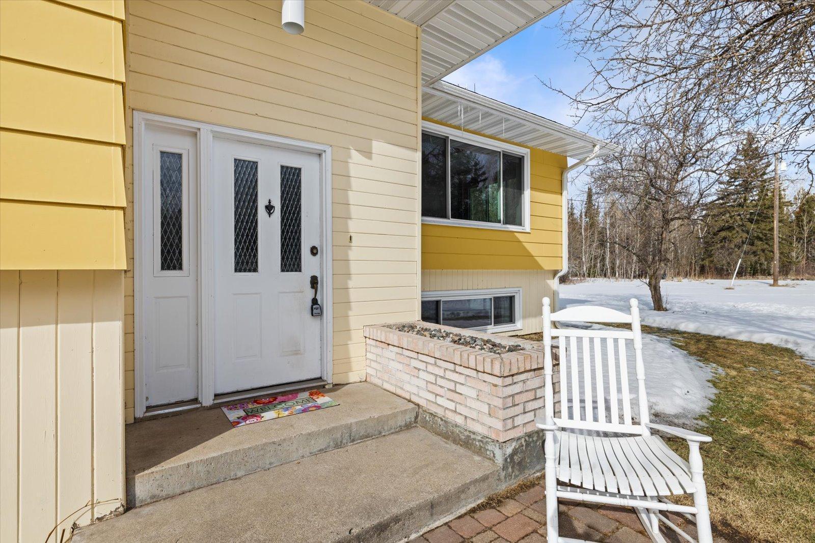 8741 Wolf Rd, Iron, MN 55751
