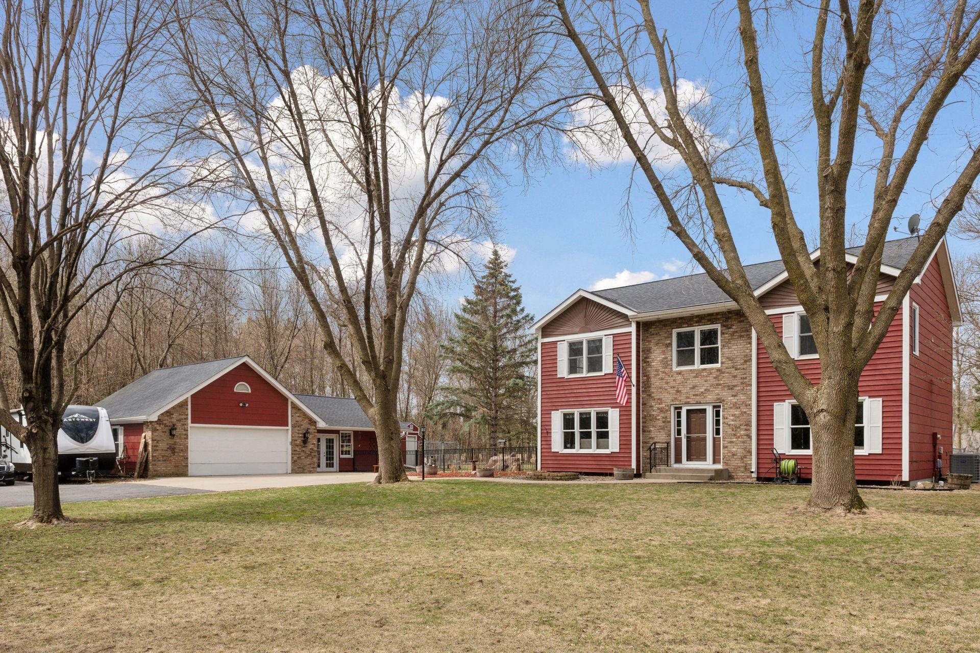 1436 9th St NE, Montgomery, MN 56069