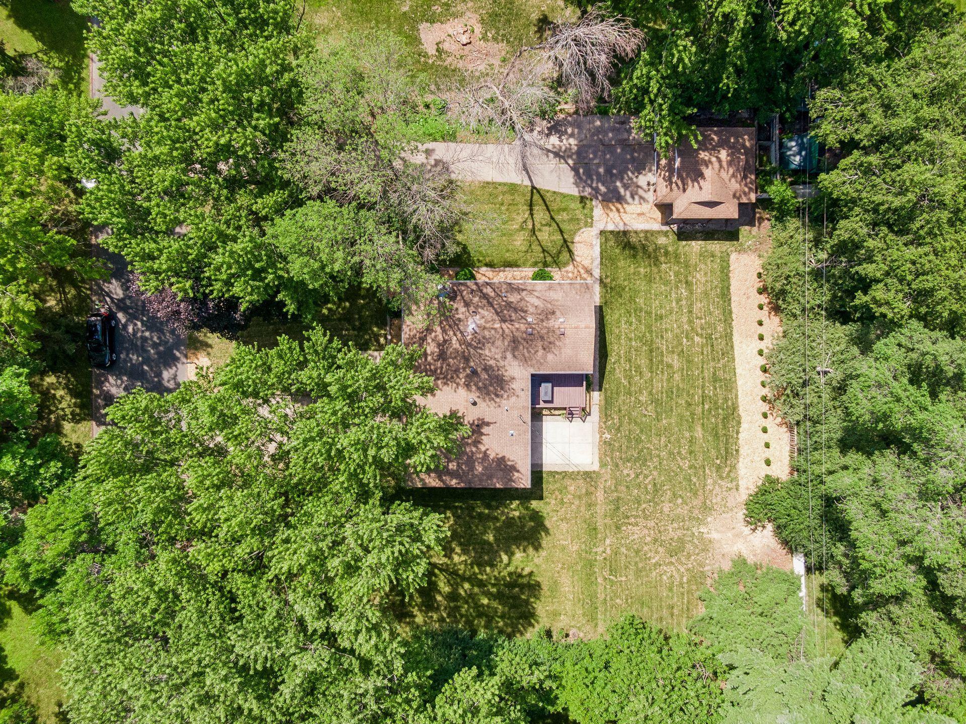 16170 Westgate Ln, Eden Prairie, MN 55344