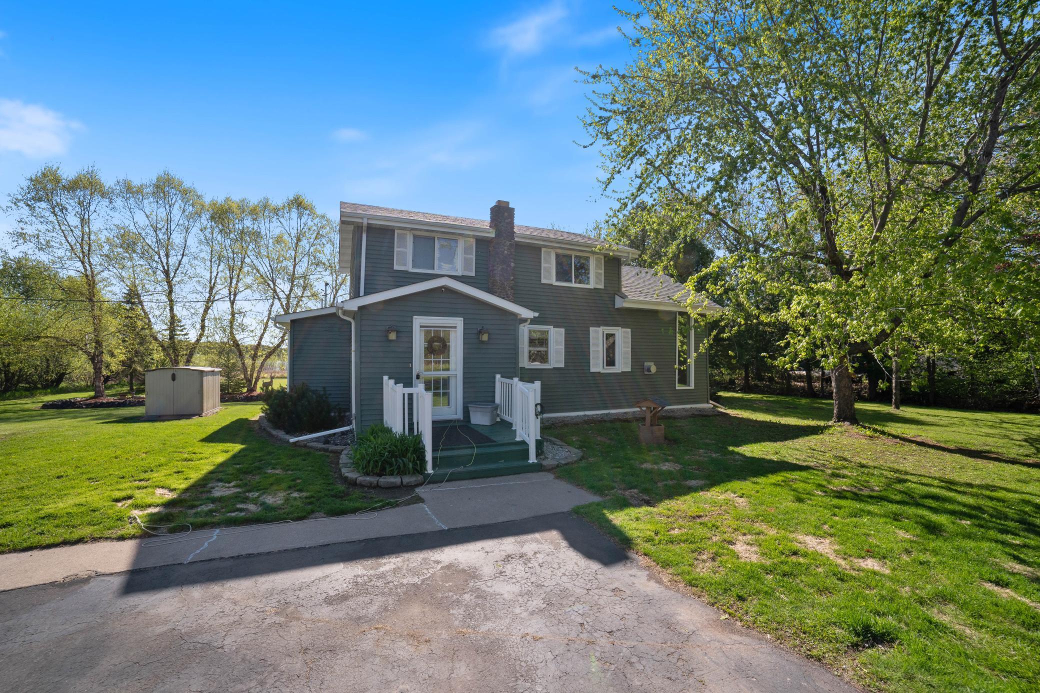 4463 E Singkoffer Rd, Superior, WI 54880