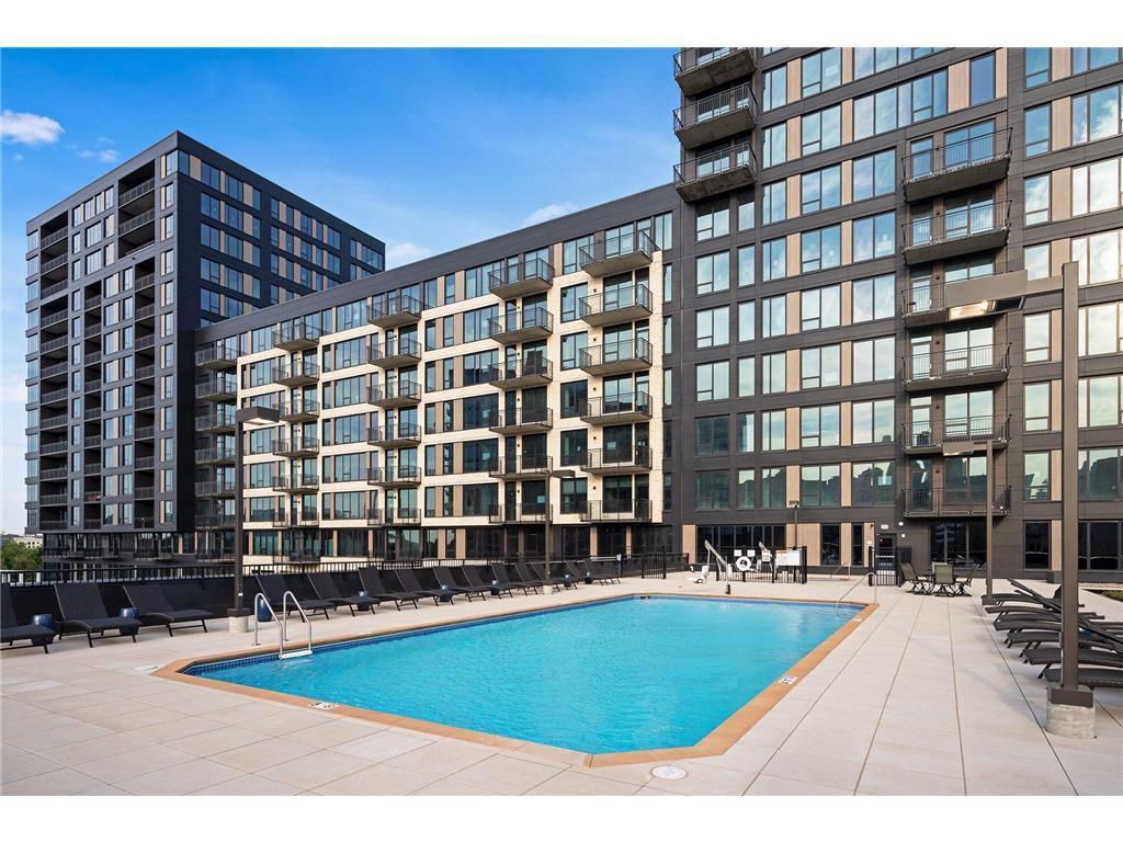 1240 S 2nd St #826, Minneapolis, MN 55415