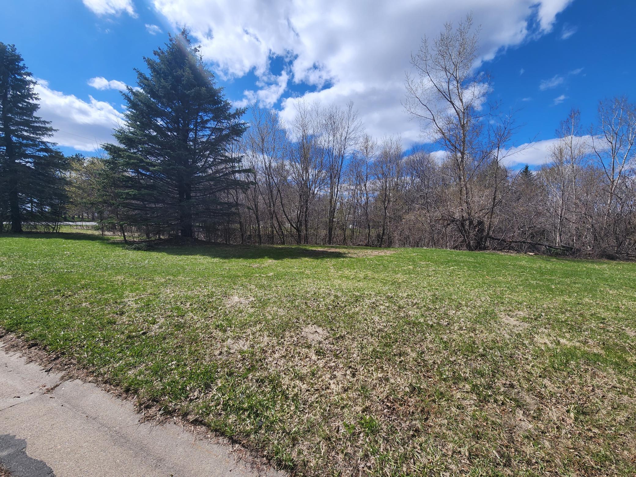 LOT 5 Crest Ln, Ellsworth, WI 54011