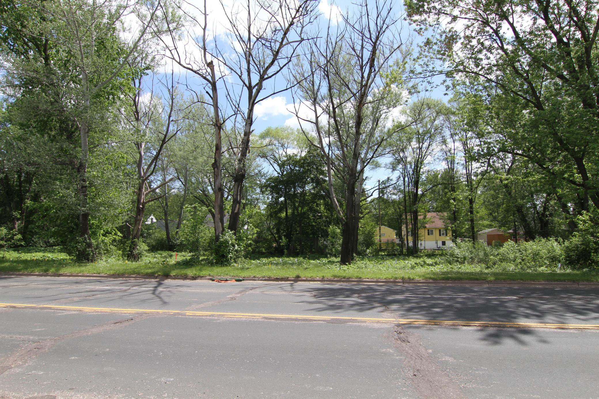 17xx Cope Ave E, Maplewood, MN 55109