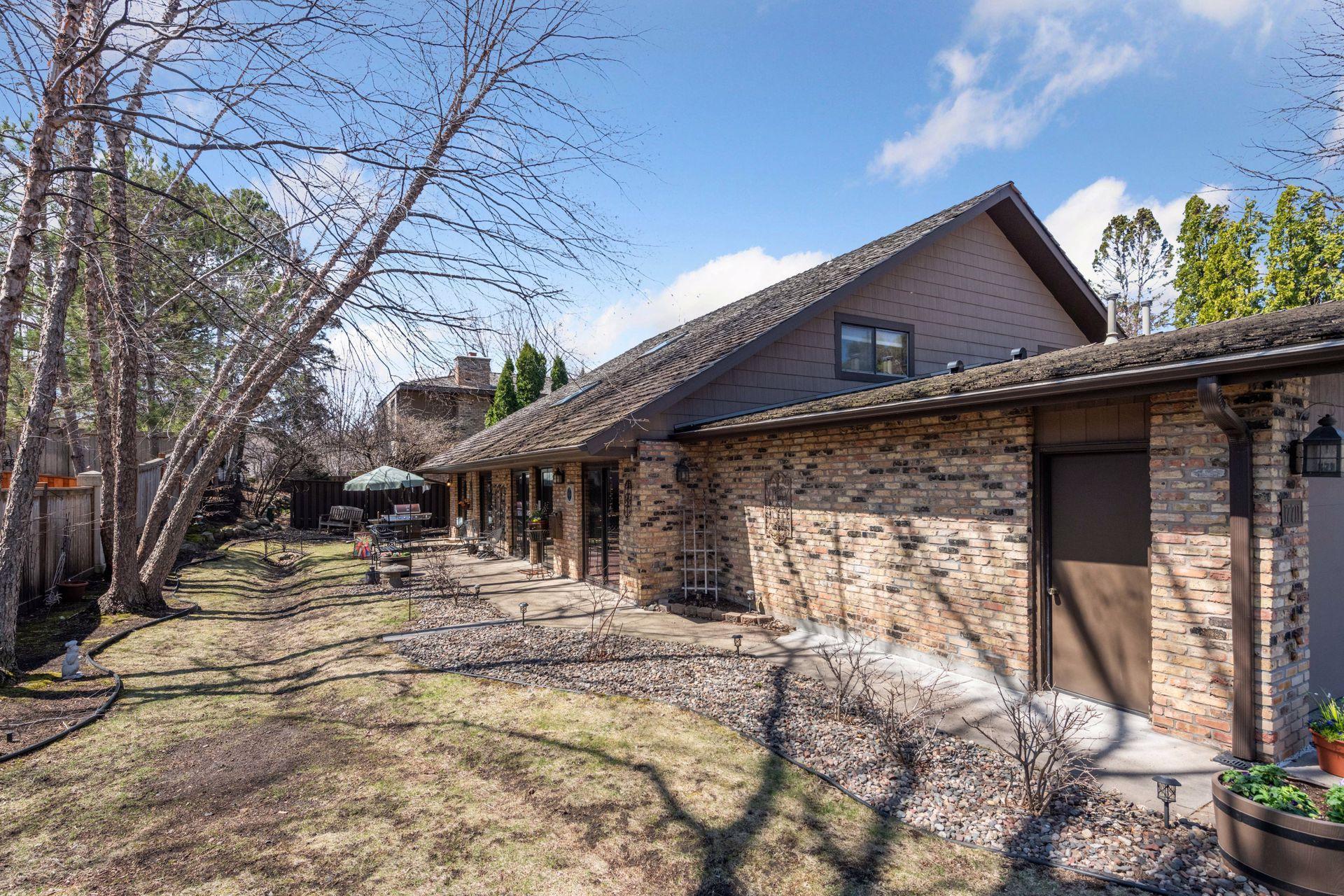 17711 Breconwood Rd, Minnetonka, MN 55391
