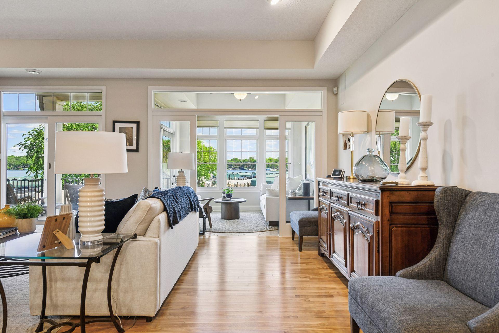 21957 Minnetonka Blvd #16, Excelsior, MN 55331