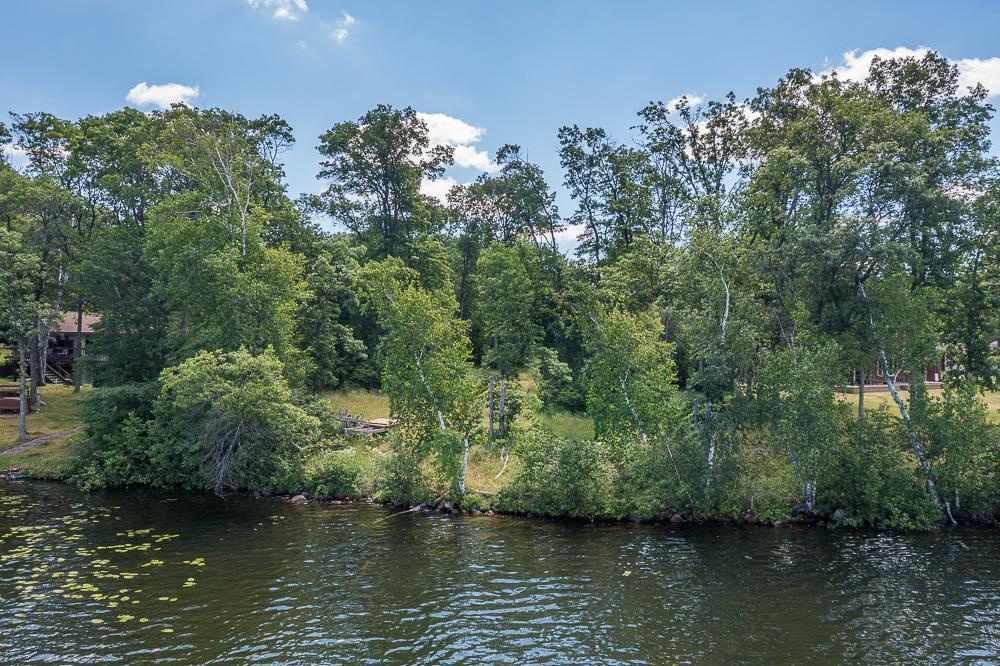 11833 Maplewood Dr, East Gull Lake, MN 56401