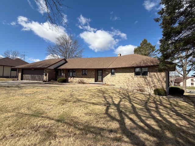 107 Sunnyside Dr E, Caledonia, MN 55921