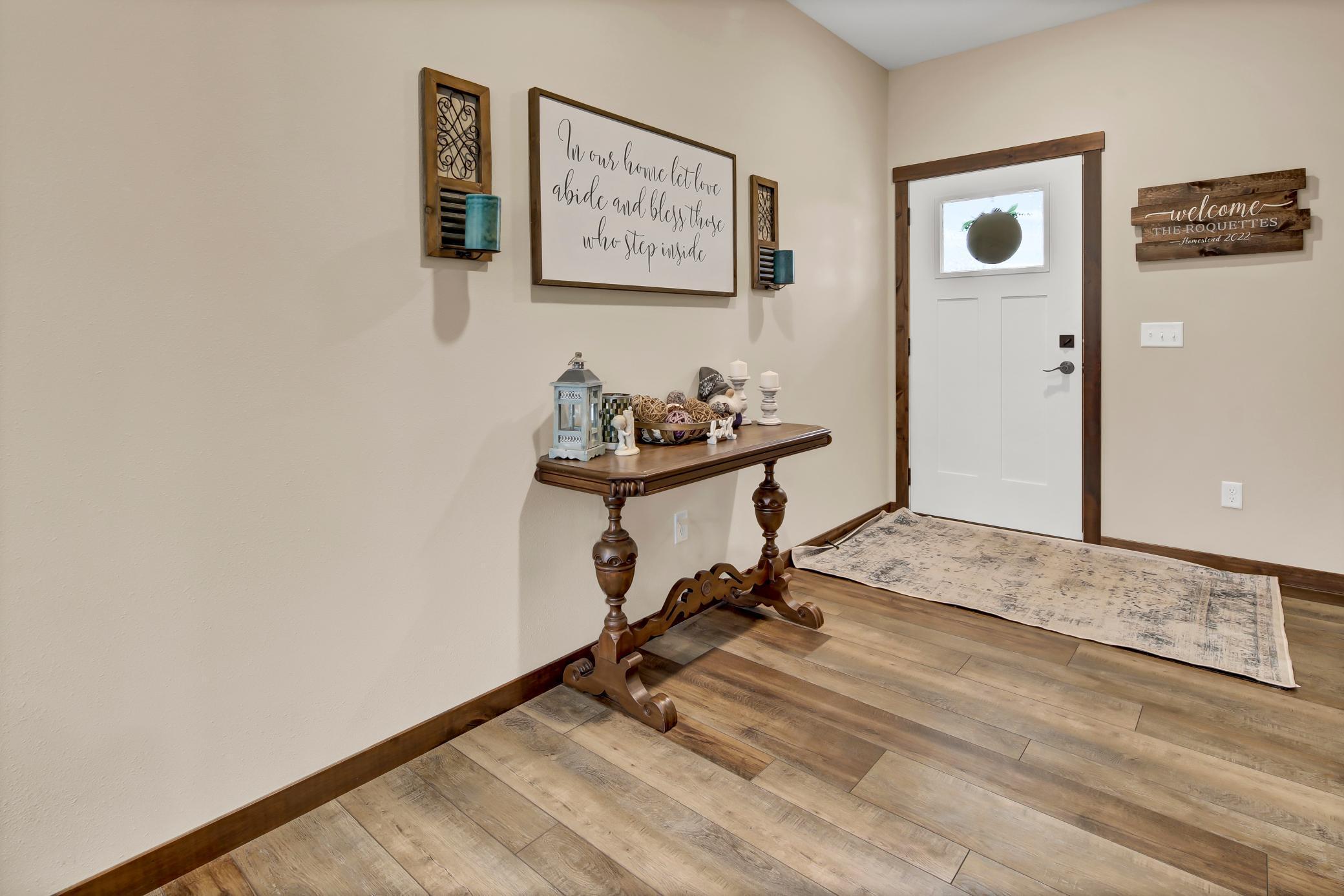 6012 Scenic View Ct, Kimball, MN 55353