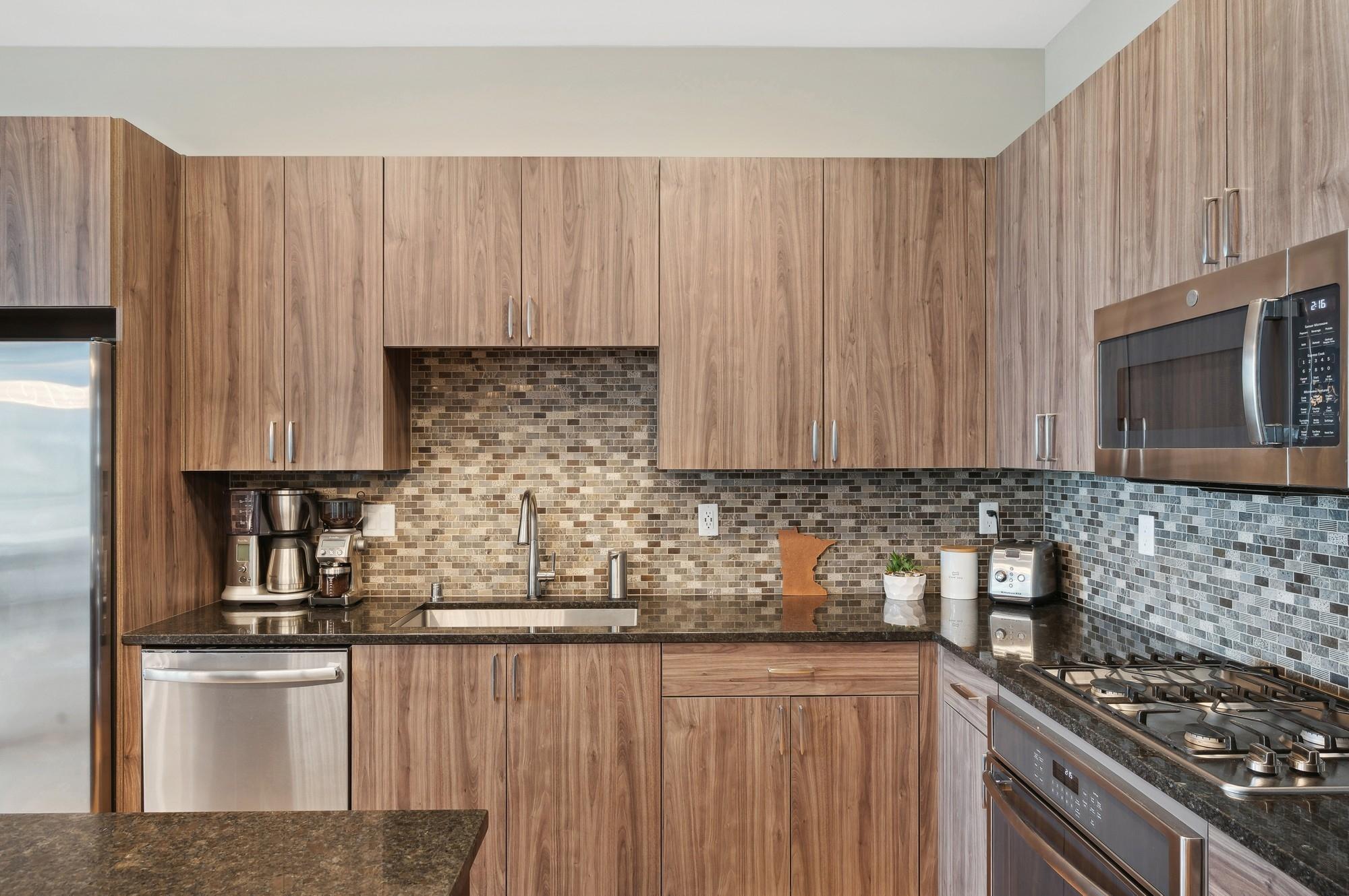 1240 S 2nd St #526, Minneapolis, MN 55415
