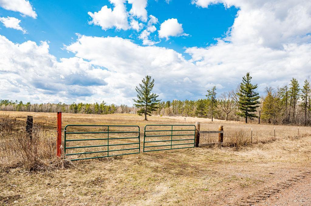80xx Willow St, Willow River, MN 55795