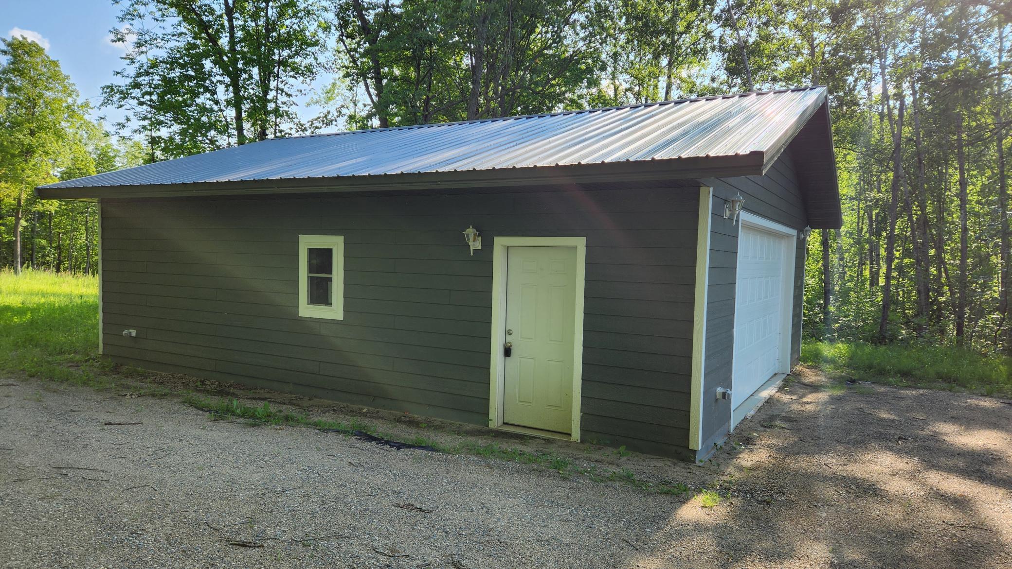 24027 County Rd 76, Cohasset, MN 55721