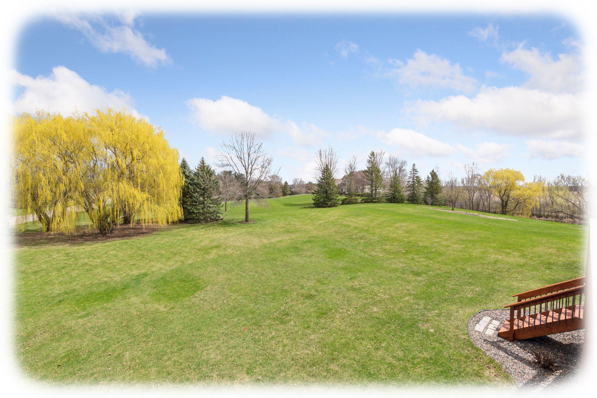 9020 Schutte Ct, Corcoran, MN 55340