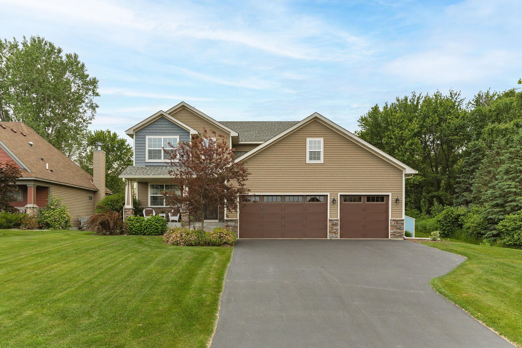 7387 Old Mill Rd, Centerville, MN 55038