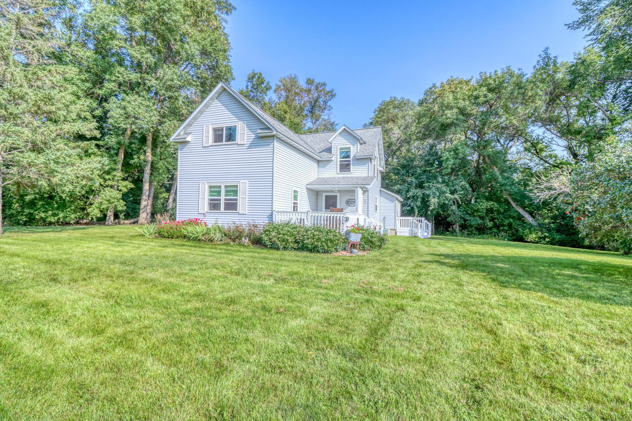 11523 370th St, Rothsay, MN 56579