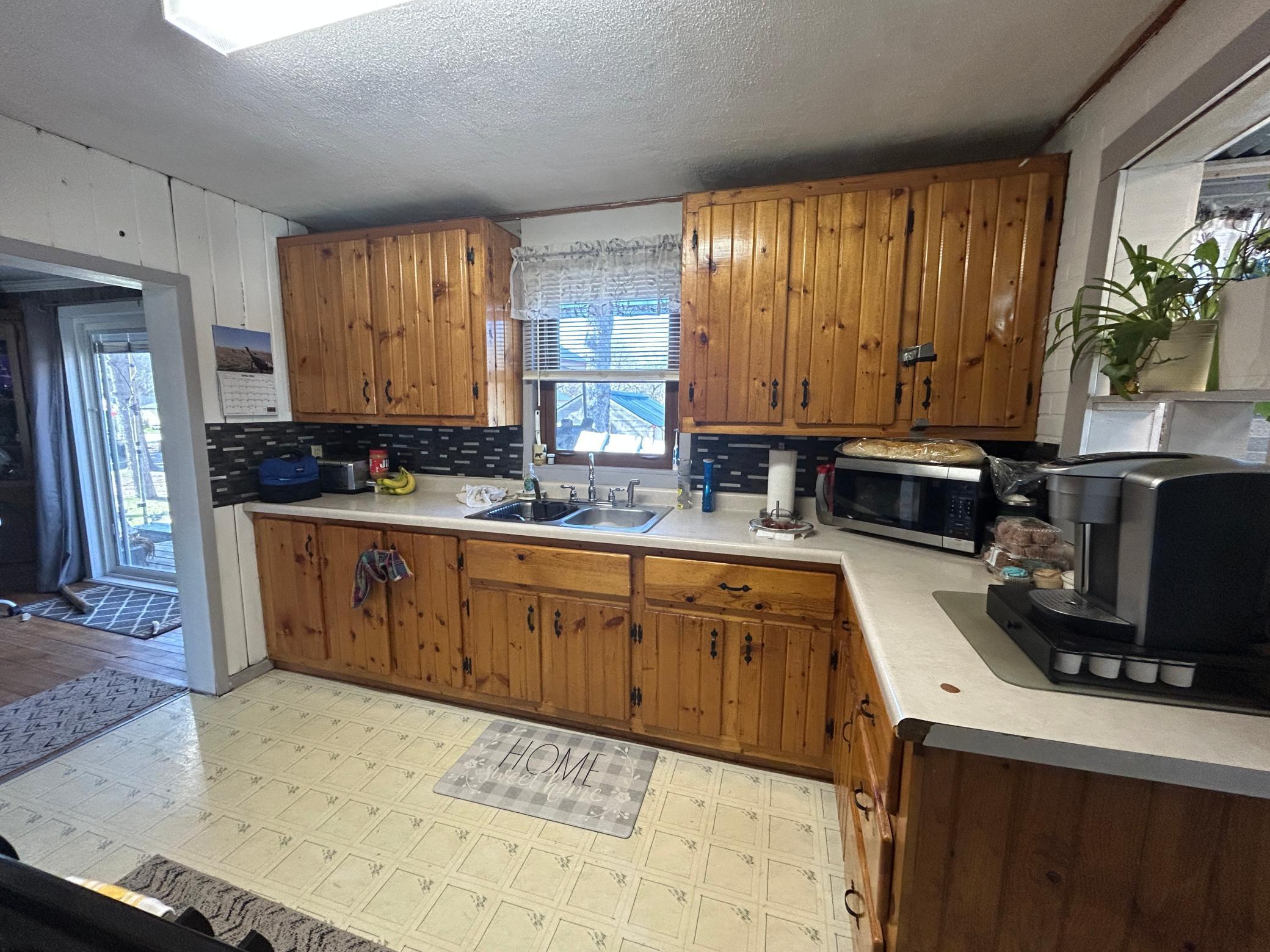 470 Chilgren Ave, Williams, MN 56686