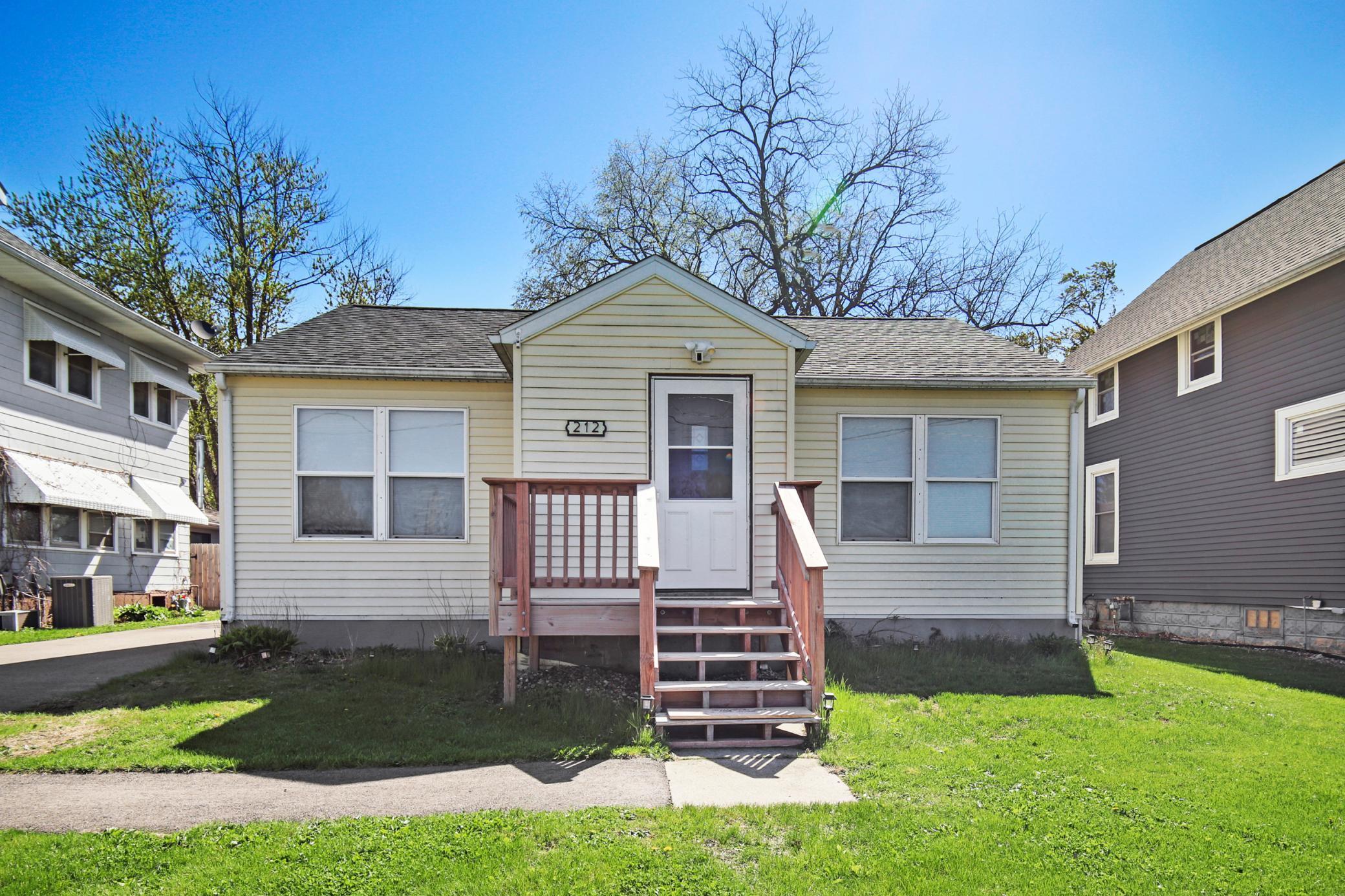 212 1st St SE, Rose Creek, MN 55970