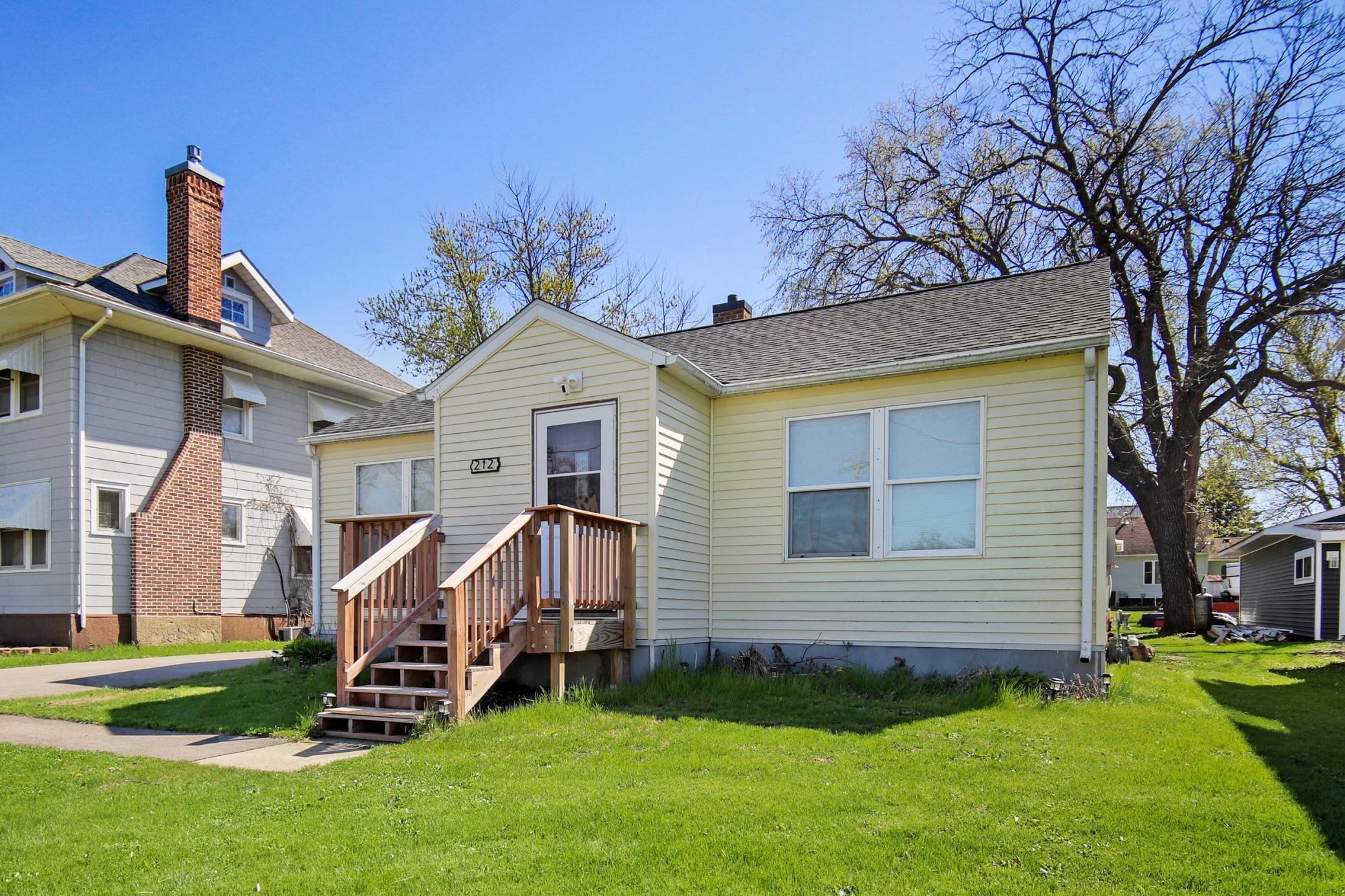 212 1st St SE, Rose Creek, MN 55970