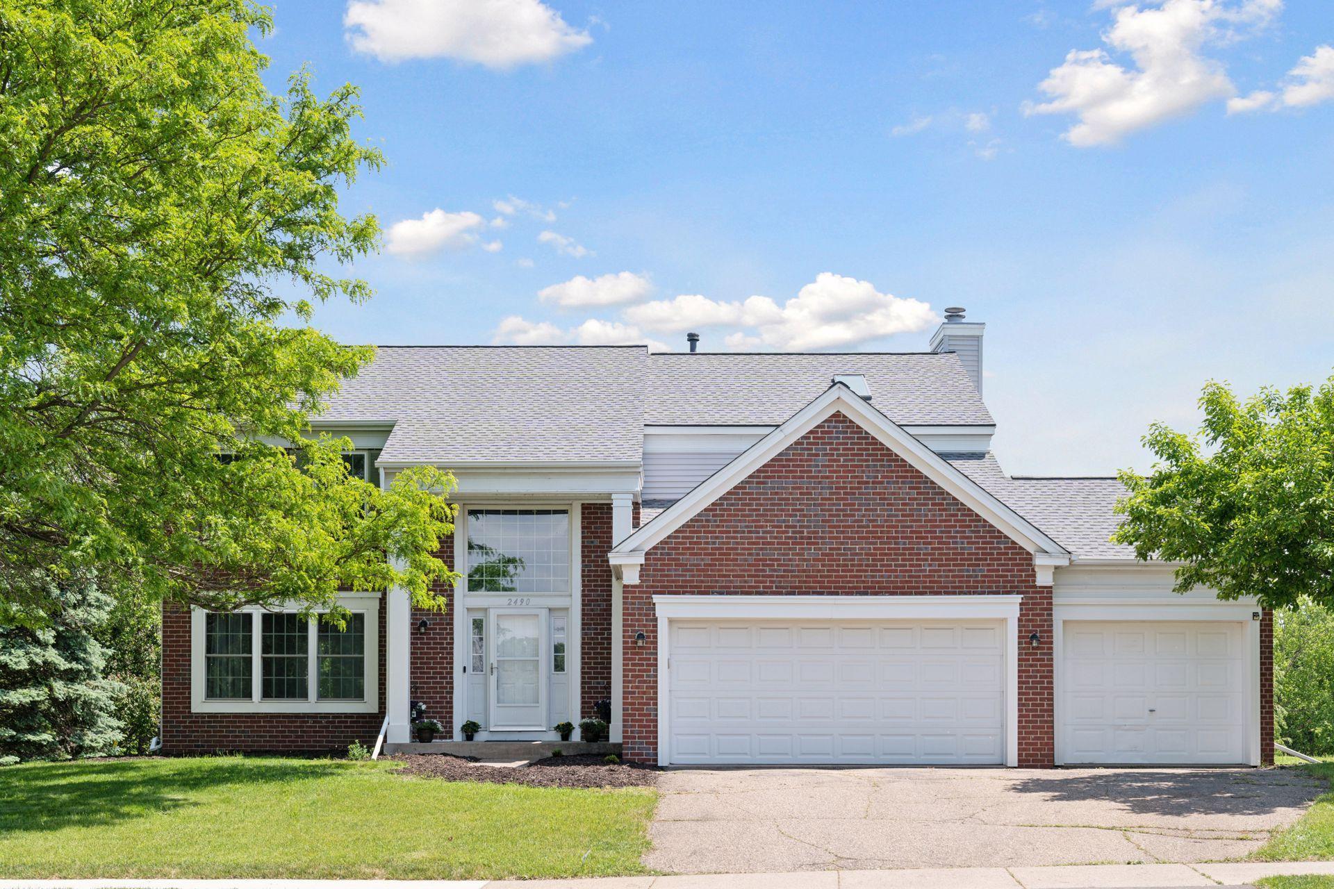 2490 Westview Ter, Mendota Heights, MN 55120