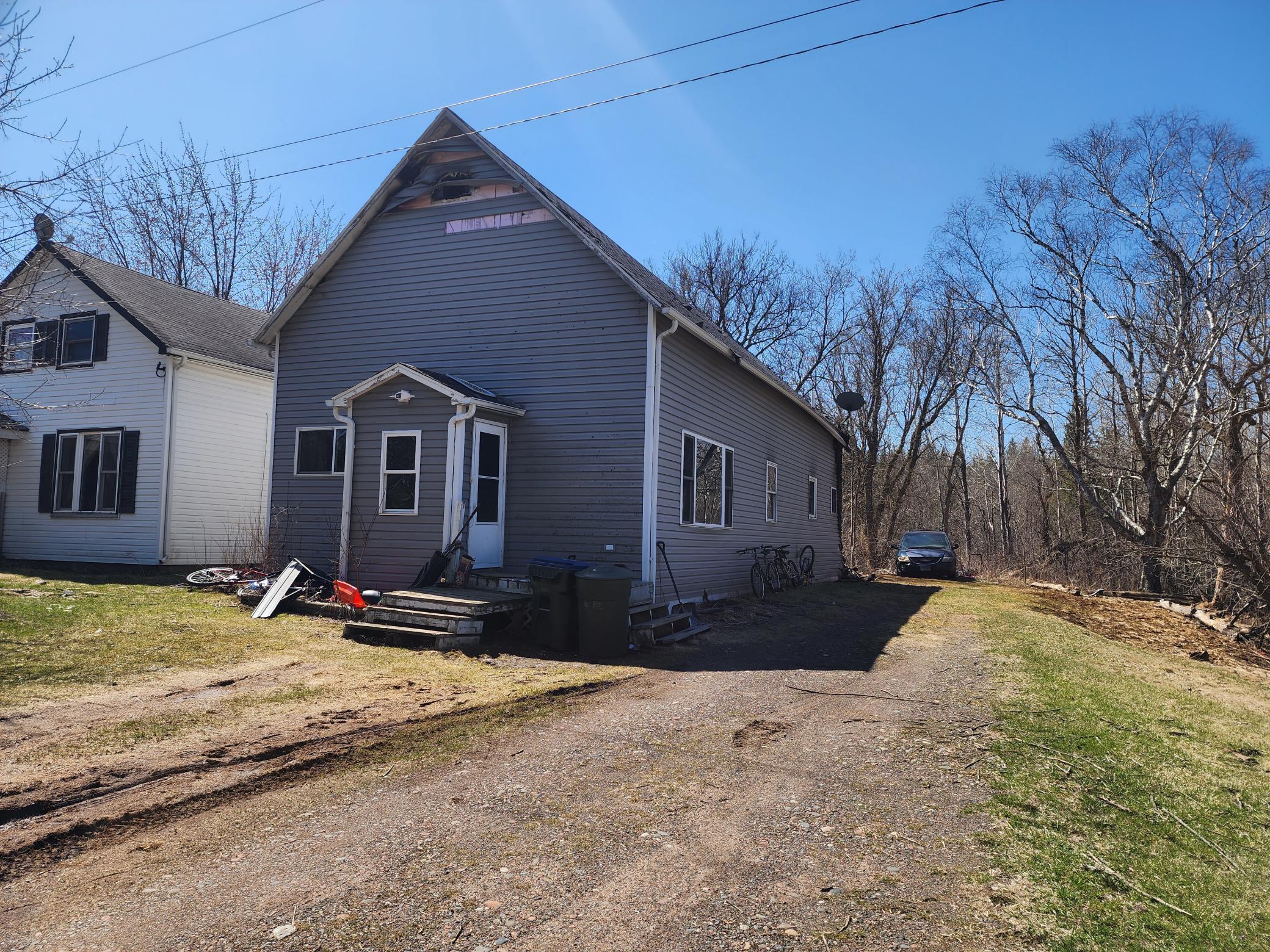 208 Pioneer Dr, Wrenshall, MN 55797