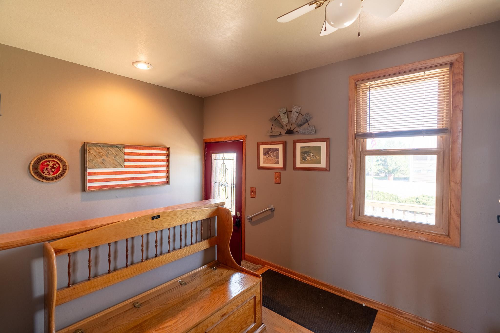 55173 210th St, Wells, MN 56097